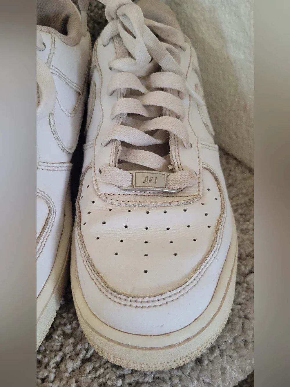 Nike  Air Force 1 '07 white leather sneakers Size 6Y